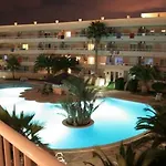 Palmera Пилар де ла Горадада