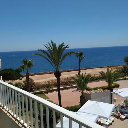 Palmera Aparthotel 2*